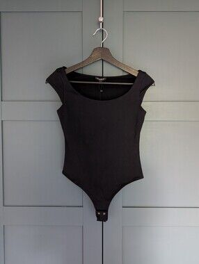 Dynamite Black Cap Sleeve Scoop Neck Bodysuit